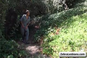 فديو سكس عربي في الغابة